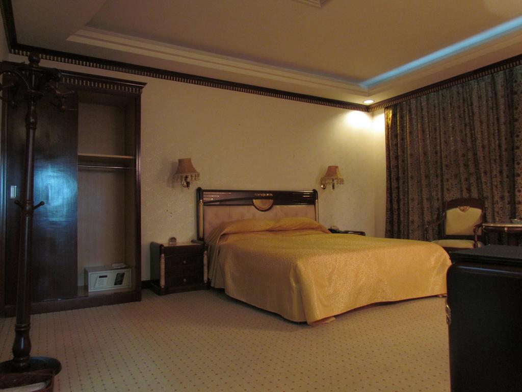W.Y. Lera Hotel Guangzhou Exterior foto